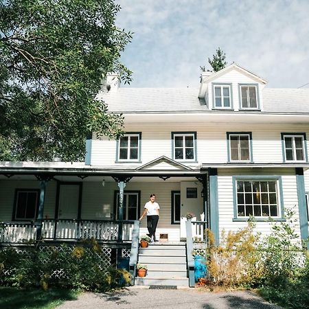 فندق Le Triangle De L'Ile Saint-Laurent-de-l'ile d'Orleans المظهر الخارجي الصورة